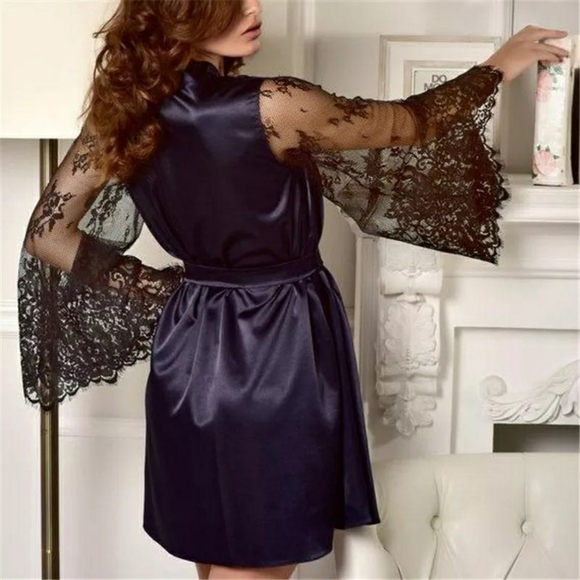 Glam Navy 3-Piece Kimono bell sleeve robe - Picture 2 of 3
